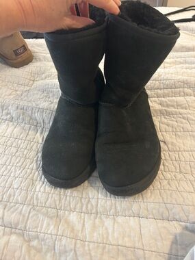 UGG Black Suede Short Shearling Boots size 8